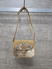 Shack Story Shoulder Bag / Cross Body - Light Tan