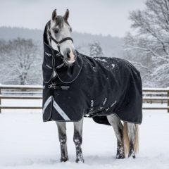 Amigo 2520 D Turnout with hood - 250g - Liner Compatible 75"