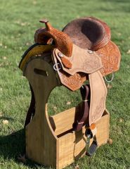 1D Saddlery - Barrel Saddle with Square Cut Skirt