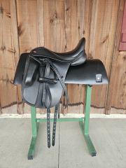 Used 17.5"  Kent & Masters S-Series Dressage Saddle
